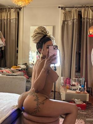 Manon - Escort in Lausanne
