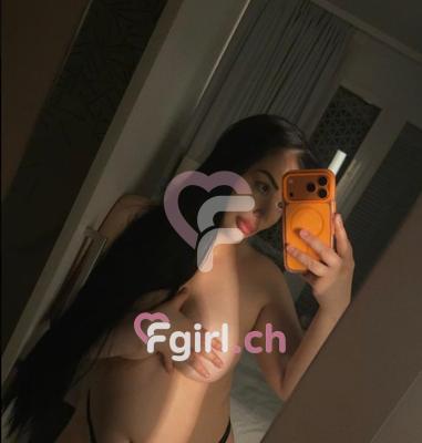 Maria - Escort in Yverdon-les-Bains
