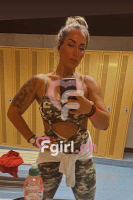 Maria - Escort in Bulle