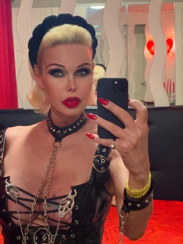 Ts Maria Eduarda - Transsexuel à Lausanne
