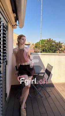 Maria - Escort in Genf
