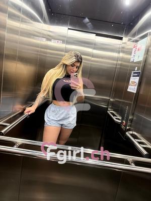 Mariah - Escort en Plan-les-Ouates
