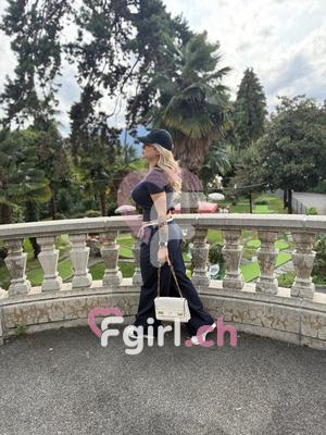 Mariah - Escort en Plan-les-Ouates
