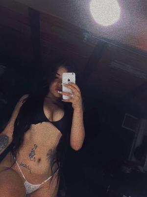 Mariana - Escort à Eaux-vives

