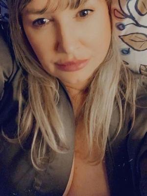 Mariana - Escort en Neuchâtel
