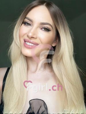 Marie - Escort in Lausanne