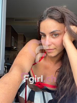 Mariella - Escort à Lausanne
