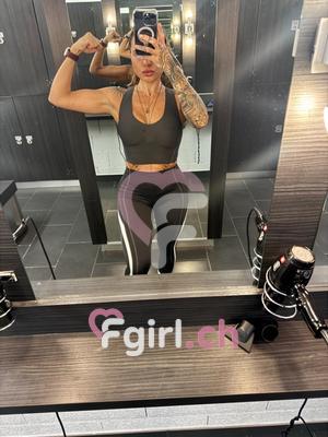 Marina - Masseuse érotique à Sion