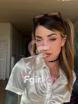 Marine - Erotic masseuse in Lausanne
