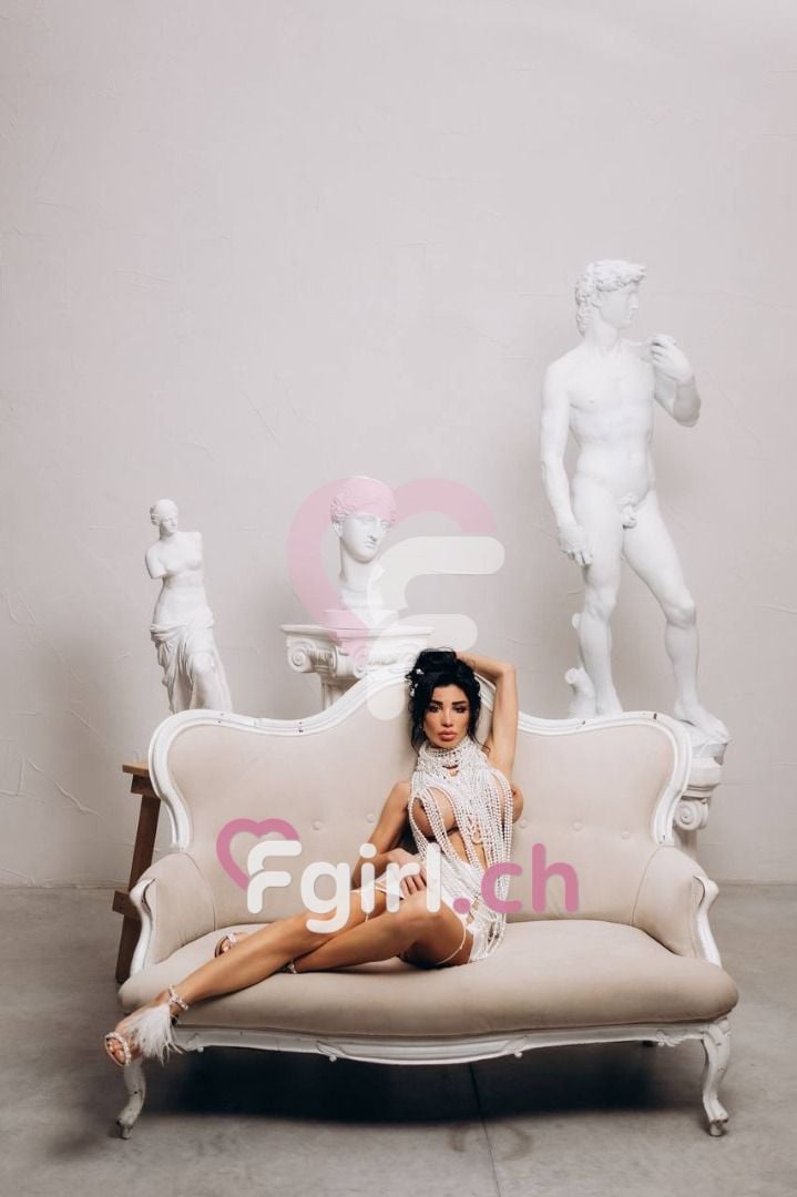 Mary – Geneva photo 3