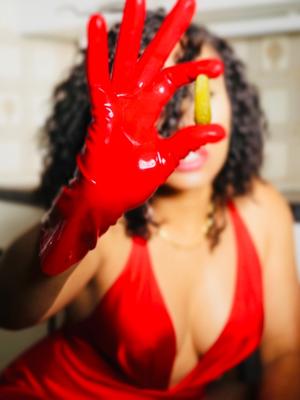 Mary Mason - BDSM-Domina in Genf
