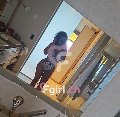 May - Masseuse érotique à Lausanne
