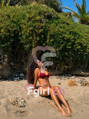 Maya - Erotic masseuse in Lausanne
