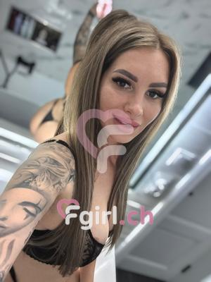 Maya - Escort in Martigny