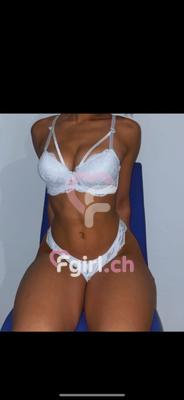 Maya - Escort à Genève
