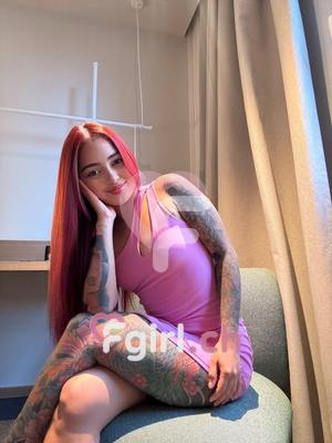 Megan - Escort à Lausanne
