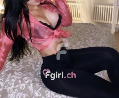 Megan - Escort in Lausanne
