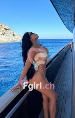 Melani Bomb - Escort in Geneva
