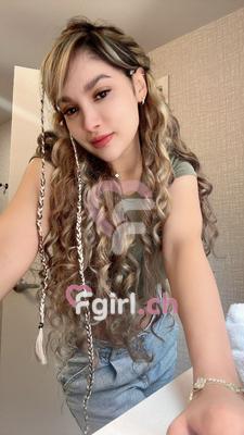 Melanie - Escort in Genf