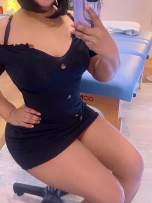 Melanie - Masseuse érotique à Aigle
