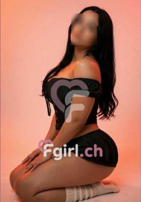 Melanie - Masseuse érotique à Lausanne
