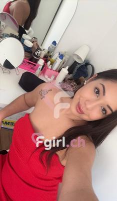 Mélanie - Escort in Neuenburg