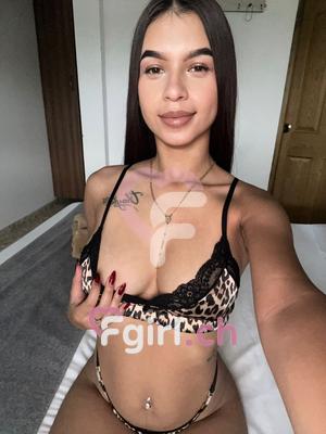 Melanie - Escort in Lausanne
