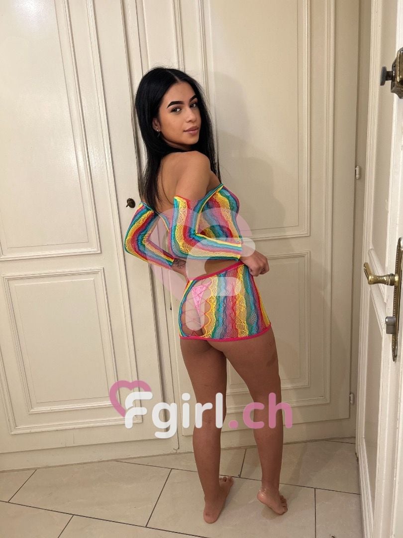 Melanie – Plainpalais photo 2