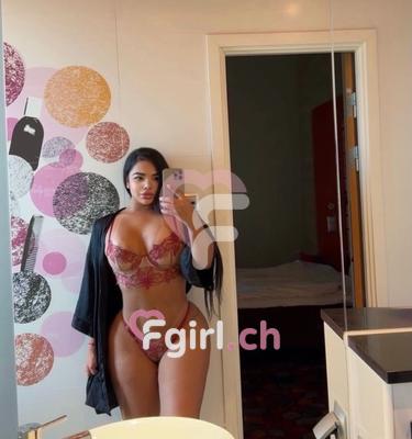 Melanie - Escort in Neuchâtel

