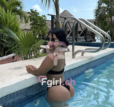 Melany - Escort in Fribourg

