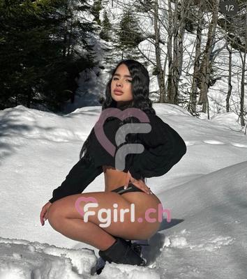 Melany - Escort in Fribourg
