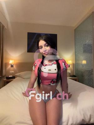 Melany - Masajista erótica en Lausanne
