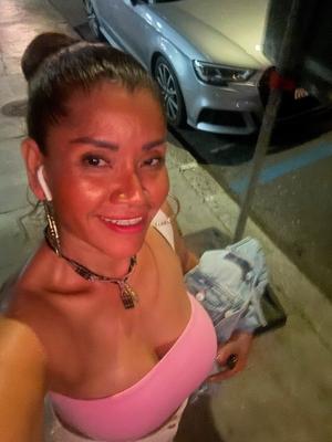 Mely - Masseuse érotique à Genève
