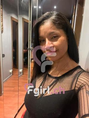 Mely - Masajista erótica en Genève
