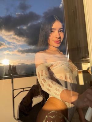 Mia - Escort in Plainpalais
