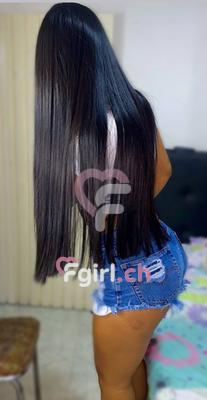 Mia - Escort in Montreux
