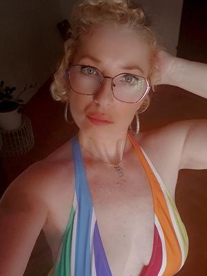 Mia - Escort à Sierre
