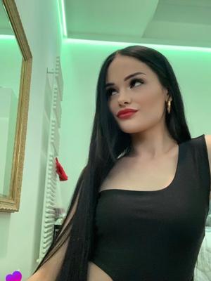 Mia - Escort in Yverdon-les-bains
