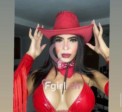 Mia - Escort à Crissier
