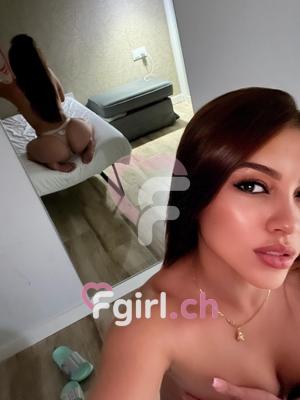 Mía - Escort à Genève
