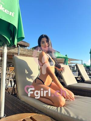Mia - Escort à Genève

