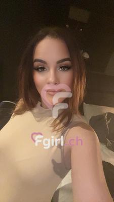 Mia - Escort à Genève
