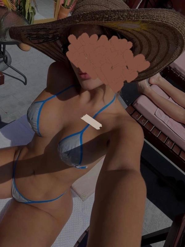 Mia - Escort in Porrentruy

