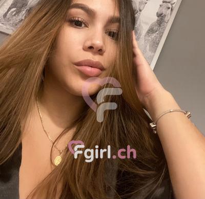 Mia - Escort à Sion