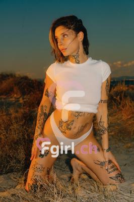 Mia - Escort à Genève
