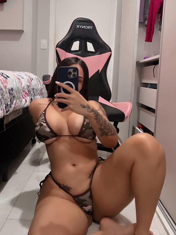 Mia - TelefonSex & Video-Chat in Genf
