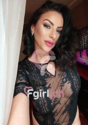 Mia - Escort in Le Locle