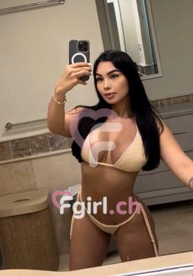 Mia - Escort in Plainpalais