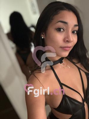 Mia - Escort à Renens