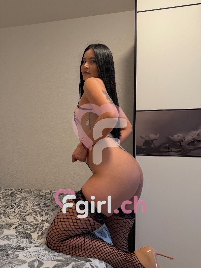 Mia – Geneva photo 5